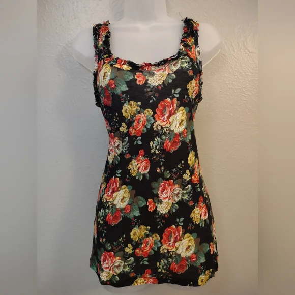 H.I.P. Happening In The Present Black Rose Floral Ruffle Tank Top - Picture 2 of 9